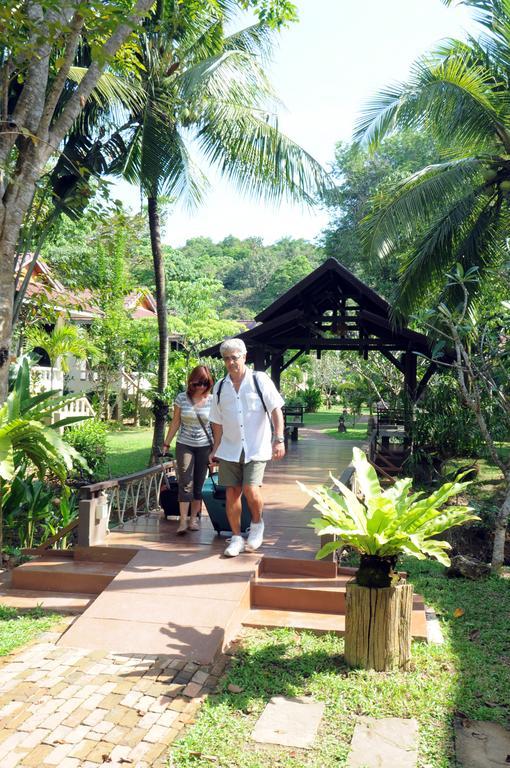Clean Beach Resort Ko Lanta Exterior foto