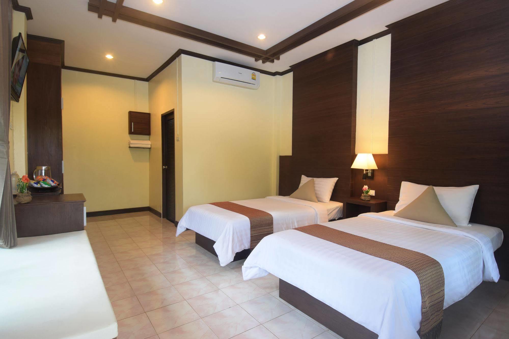 Clean Beach Resort Ko Lanta Exterior foto